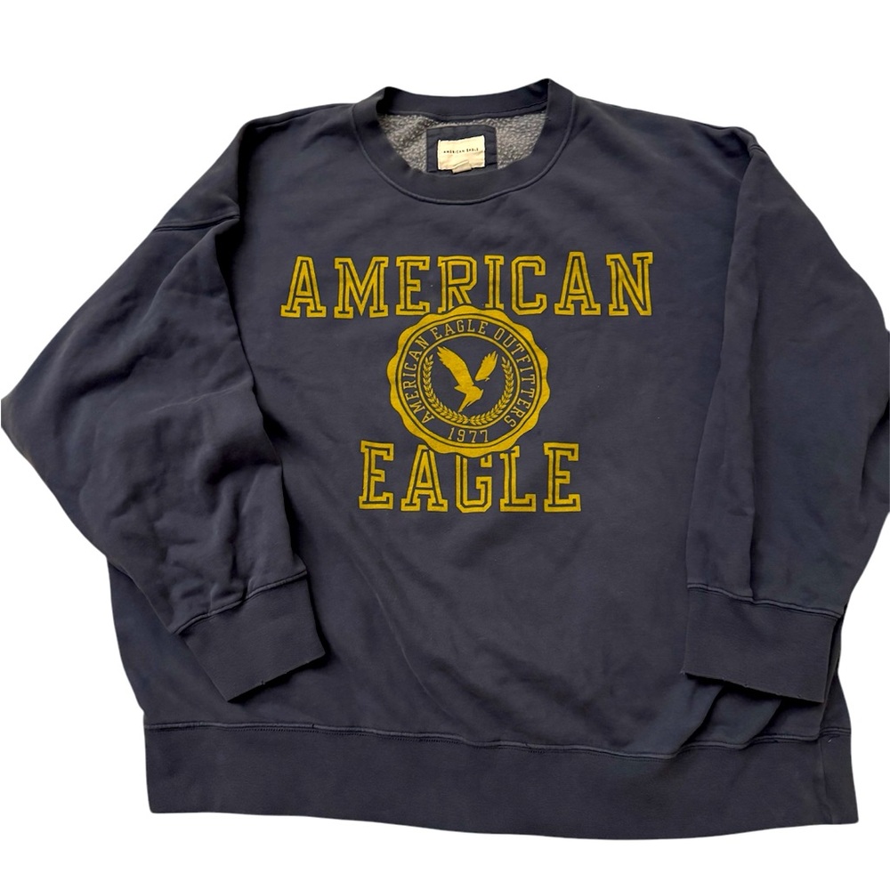 AEO Vintage style navy blue crewneck with golden crest logo, style XL